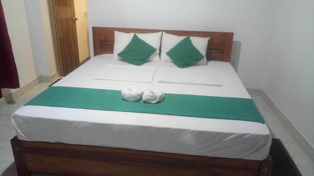 Kandy Spice Villa Kamer foto